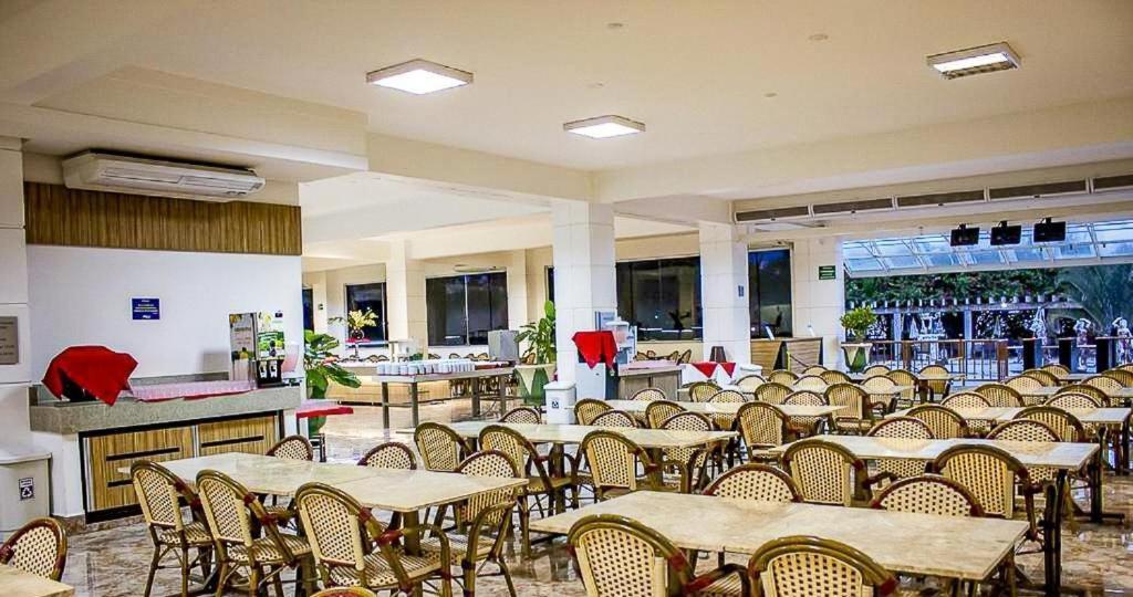 L'Acqua Diroma - Oficial - Piscinas 24 Horas Caldas Novas Exteriör bild